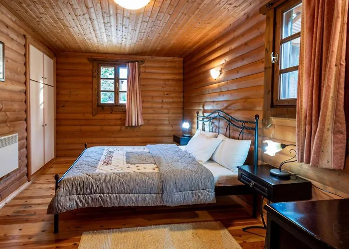 Likouresi Village Aparthotel Karpenisi